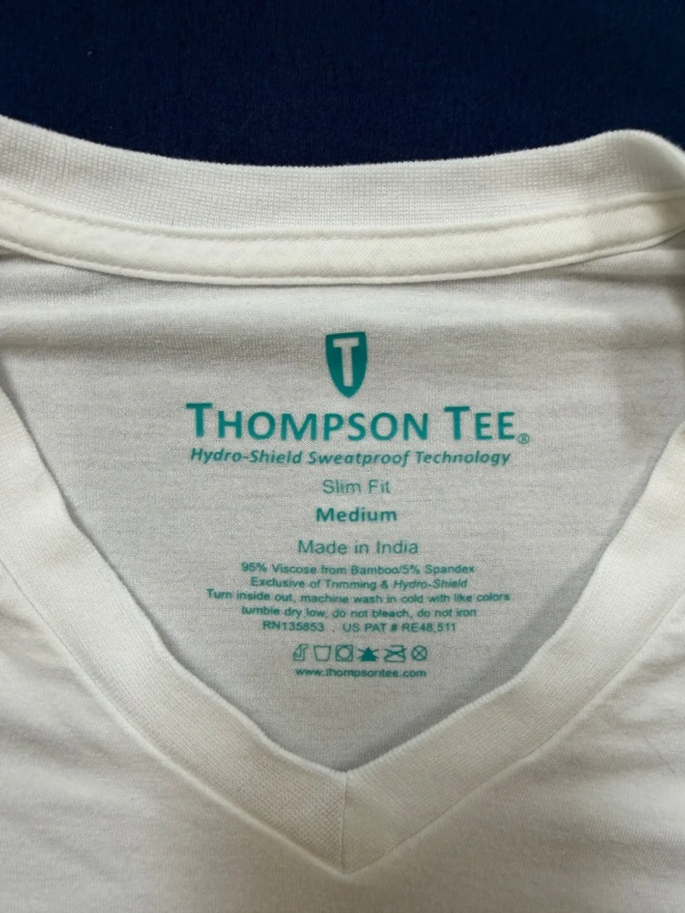 Thompson Tee Slim Fit V-neck Undershirt Mens Medium White Sweatproof